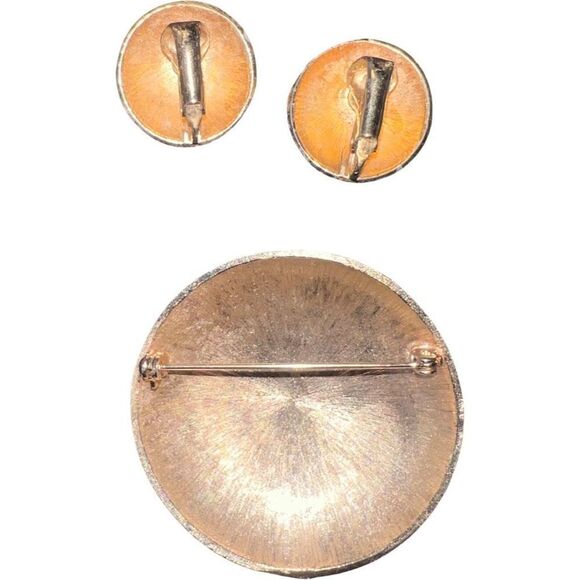 Post Modern Pastel Flower Dome Brooch & Clip In Floral Earrings Jewelry Set - Picture 4 of 6